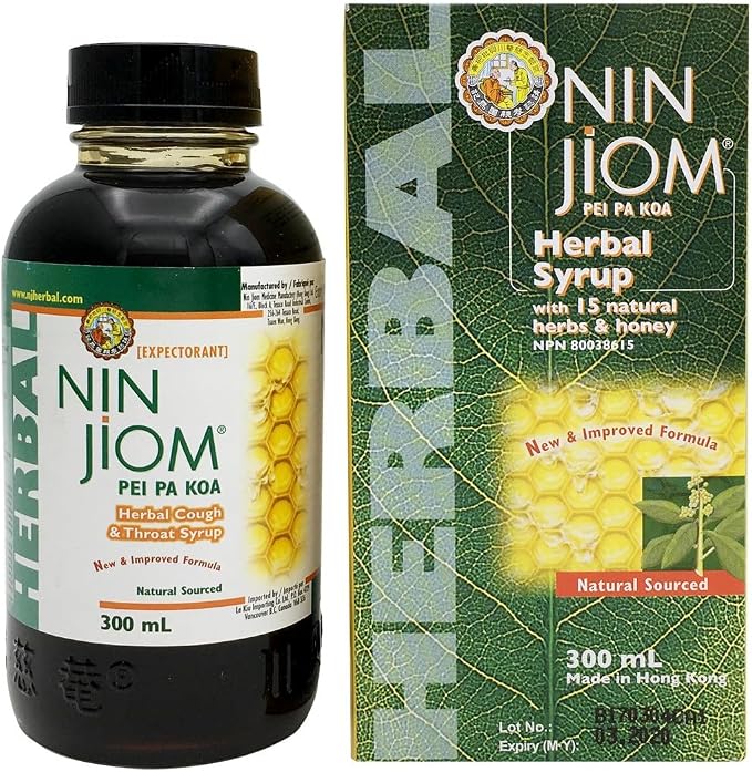 Nin Jiom Pei Pa Koa Herbal Cough and Throat Syrup 300 mL bottle and box, traditional herbal formula with 15 natural herbs and honey.